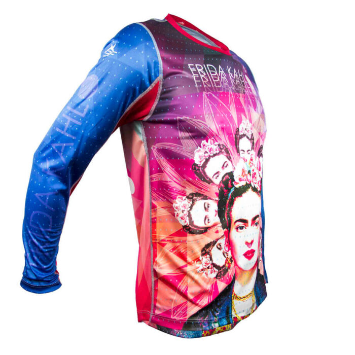 FRIDAMANDALA_PLAYERA_HOMBRE_O__PERFÍL_TRIFERRARI FRIDAMANDALA_PLAYERA_HOMBRE_O__PERFÍL_TRIFERRARI