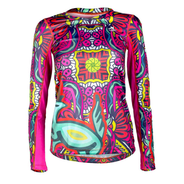 HUICHOL VISSI_FRENTE_Playera Mujer MANGA LARGA_Duo Dryfit_3F_TRIFERRARI