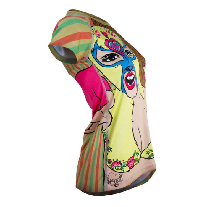 IZEL_costado_Playera_TRIFERRARI_3F_1 IZEL_costado_Playera_TRIFERRARI_3F_1