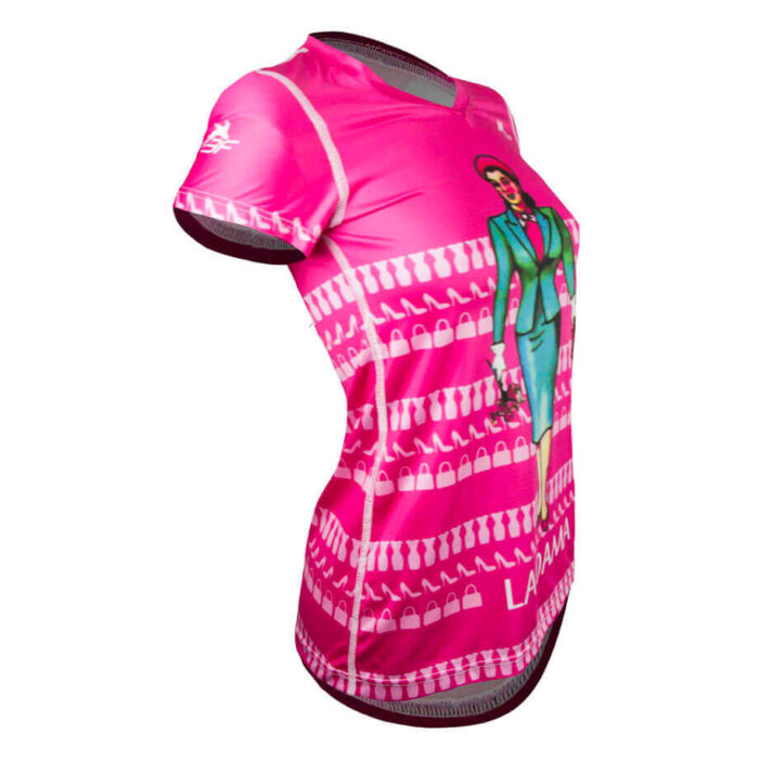 LA DAMA-PLAYERA-MUJER-COSTADO-3F LA DAMA-PLAYERA-MUJER-COSTADO-3F