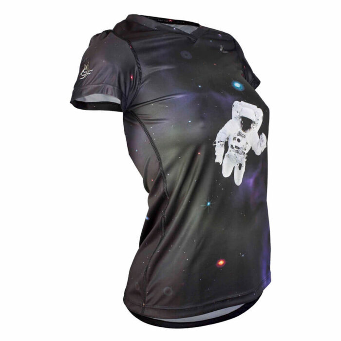 GRAVEDAD_PLAYERA_MUJER_LATERAL_TRIFERRARI GRAVEDAD_PLAYERA_MUJER_LATERAL_TRIFERRARI