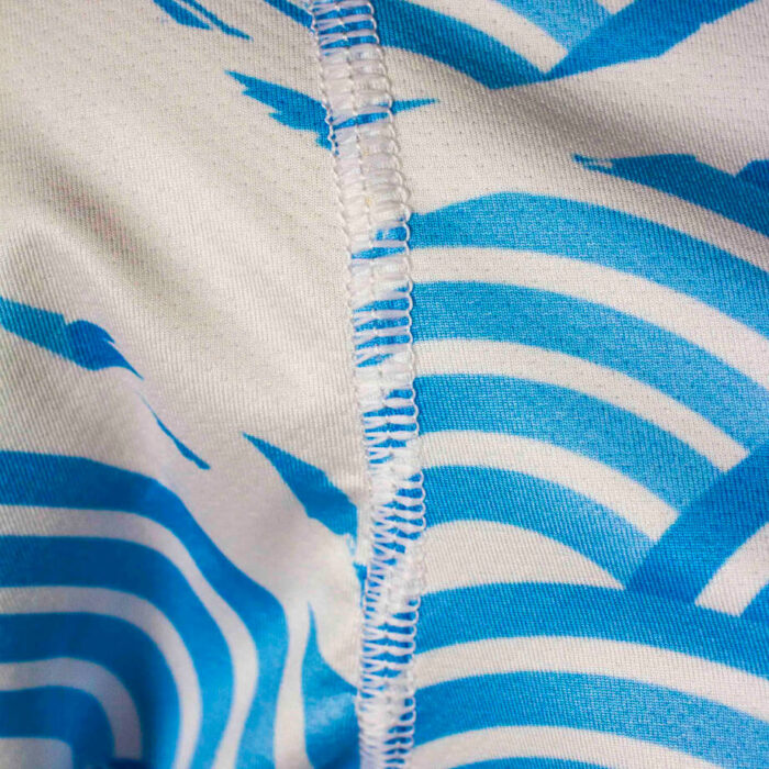 KOI_PLAYERA_HOMBRE_COSTURA_TRIFERRARI KOI_PLAYERA_HOMBRE_COSTURA_TRIFERRARI