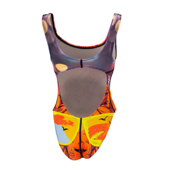 LION_ESPALDA_TRAJEDEBAÑO_TRIFERRARI_3F-01 LION_ESPALDA_TRAJEDEBAÑO_TRIFERRARI_3F-01