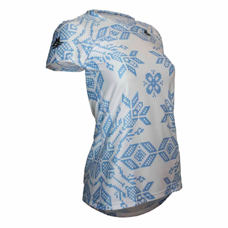LATERAL_PLAYERA_MUJER_TENEK
