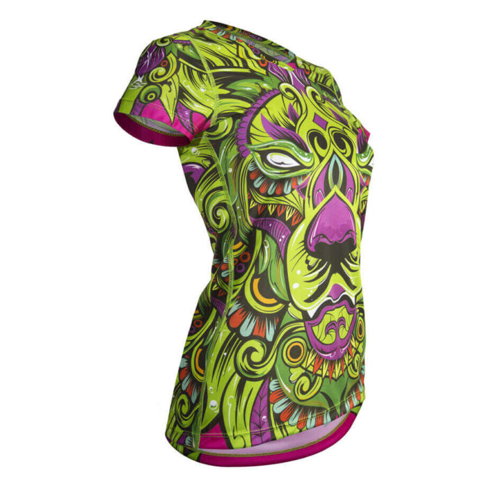 LION_PLAYERA_ MUJER_LATERAL_TRIFERRARI_1 LION_PLAYERA_ MUJER_LATERAL_TRIFERRARI_1