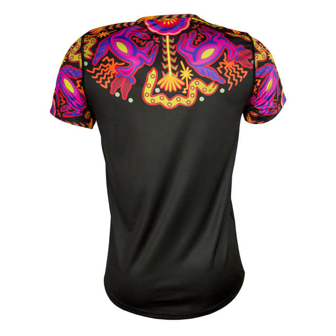 COSMOGONIA HUICHOL_PMMNU_HOMBRE_ESPALDA_3DRY_TRIFERRARI_3F COSMOGONIA HUICHOL_PMMNU_HOMBRE_ESPALDA_3DRY_TRIFERRARI_3F