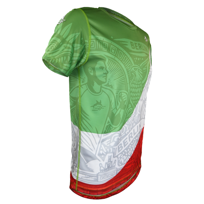 Playera edición especial del Maratón de Berlín celebra la unión de dos culturas vibrantes y llenas de historia. Con los colores de México y los elementos icónicos de Berlín, esta playera simboliza la fortaleza, el orgullo y la pasión de cada corredor. Cada paso que damos en este emblemático maratón representa la historia, la tradición y el esfuerzo compartido entre nuestras naciones. Corre con el corazón, cumple tu sueño y siente el espíritu del Maratón de Berlín. ¡Corre con orgullo! Playera edición especial del Maratón de Berlín celebra la unión de dos culturas vibrantes y llenas de historia. Con los colores de México y los elementos icónicos de Berlín, esta playera simboliza la fortaleza, el orgullo y la pasión de cada corredor. Cada paso que damos en este emblemático maratón representa la historia, la tradición y el esfuerzo compartido entre nuestras naciones. Corre con el corazón, cumple tu sueño y siente el espíritu del Maratón de Berlín. ¡Corre con orgullo!